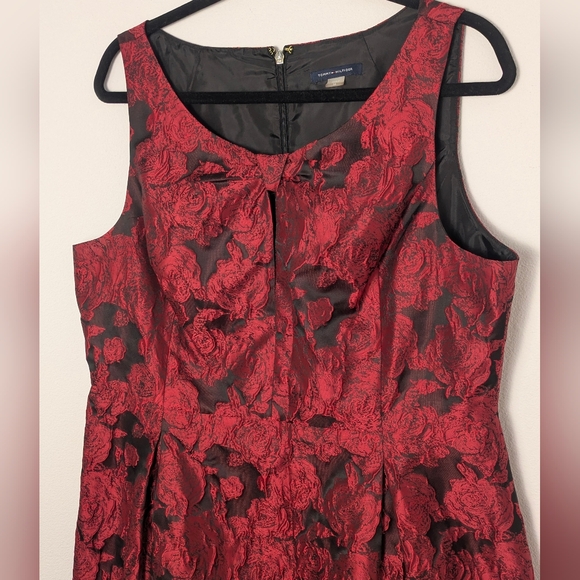 Tommy Hilfiger Dress Size 16 Red Bouquet Jacquard Fit Flare Sleeveless Party - Picture 4 of 16